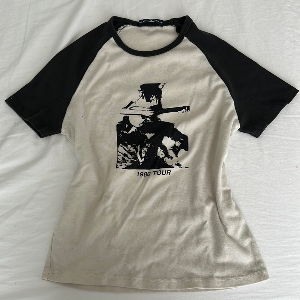 Brandy Melville Bella 1980 Tour Top